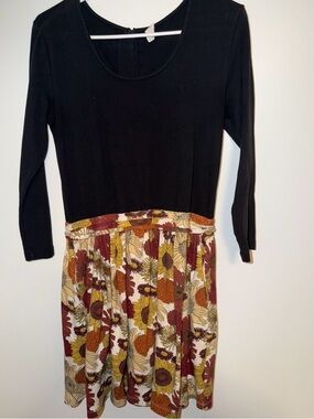 Kate Quinn harvest sunflower dress